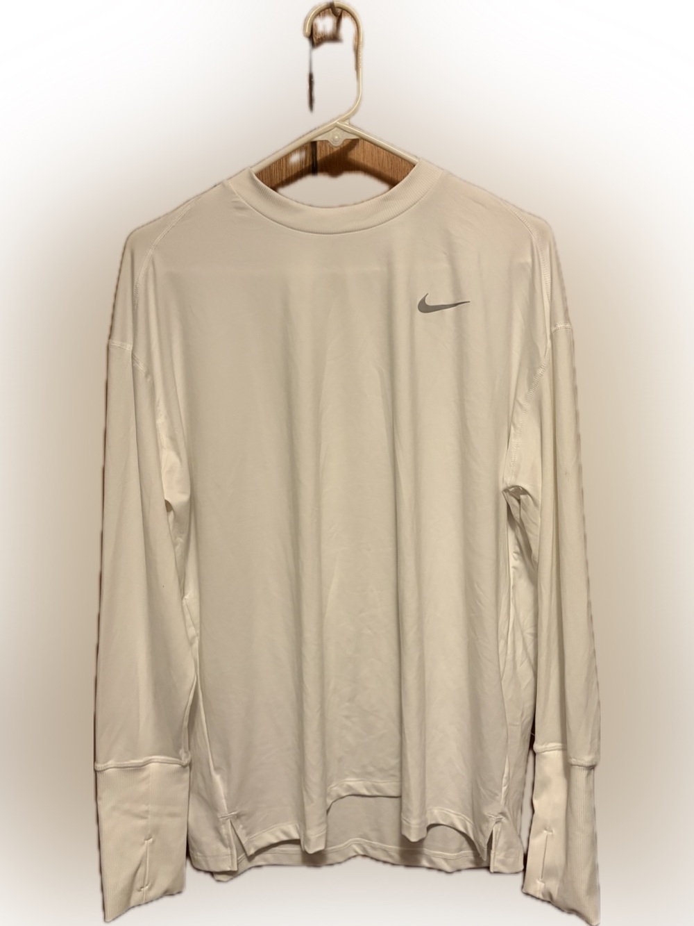 NWT Nike Long-Sleeve Crew Neck Performance Shirt - White and silver thumb holes